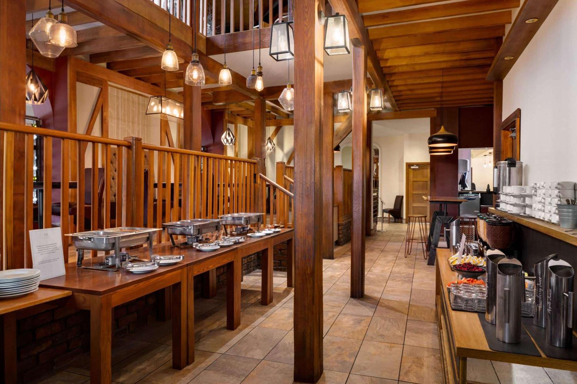 Heritage Park Pontypridd, Trademark Collection By Wyndham エクステリア 写真